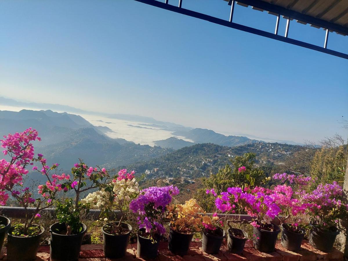 Giftland Homestay Āīzawl Dış mekan fotoğraf