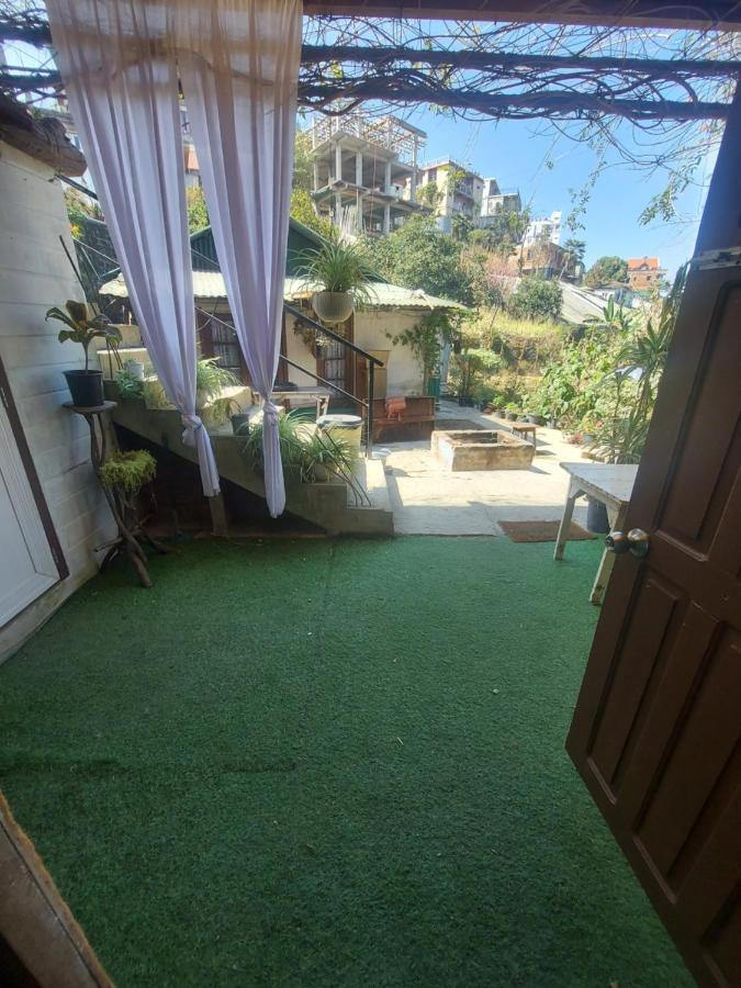 Giftland Homestay Āīzawl Dış mekan fotoğraf