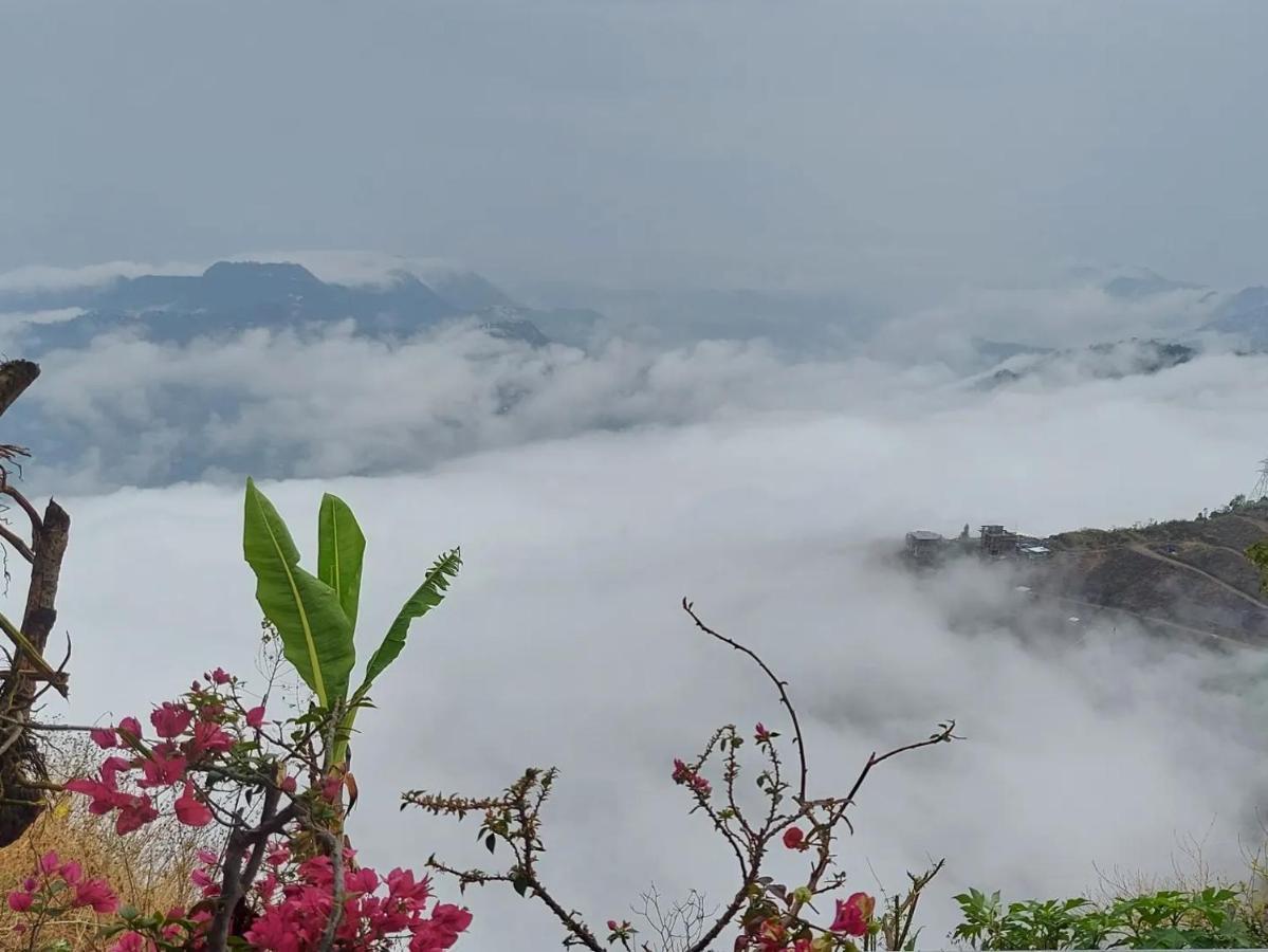 Giftland Homestay Āīzawl Dış mekan fotoğraf